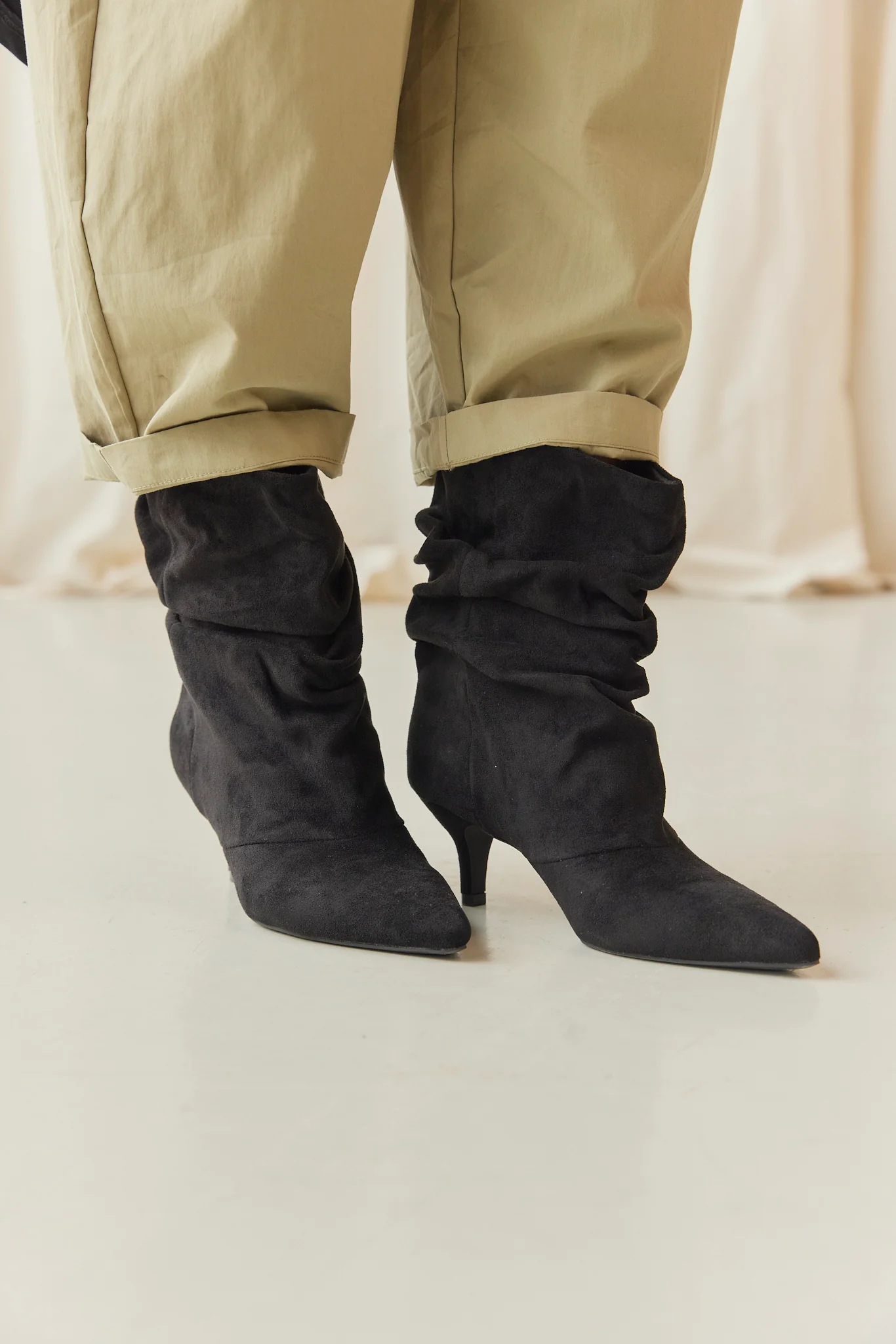 Kitten Hee Boot | Black | Støvler fra Lazy Bear - Image 4