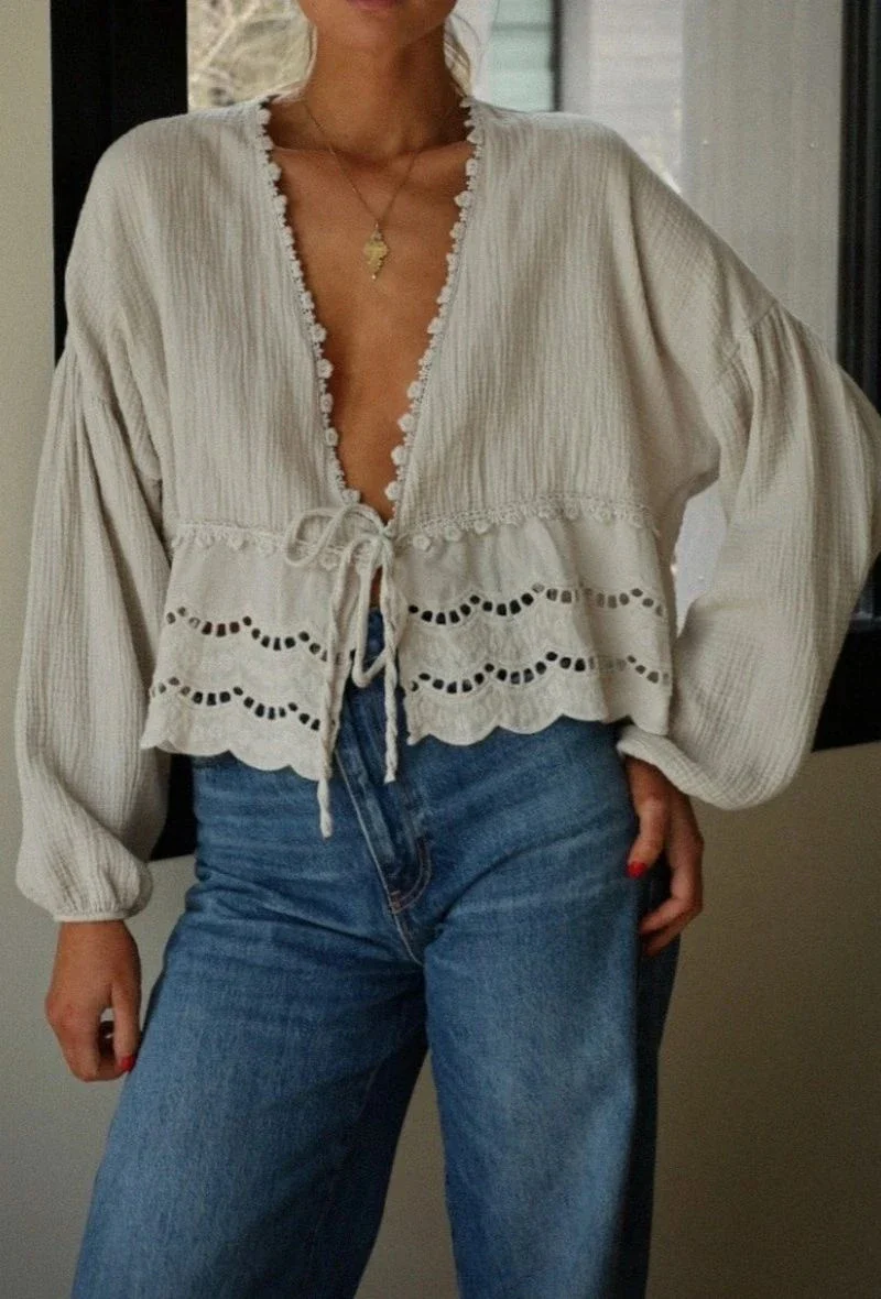 Lacey Tie Shirt | Bluse fra Avery - Image 2