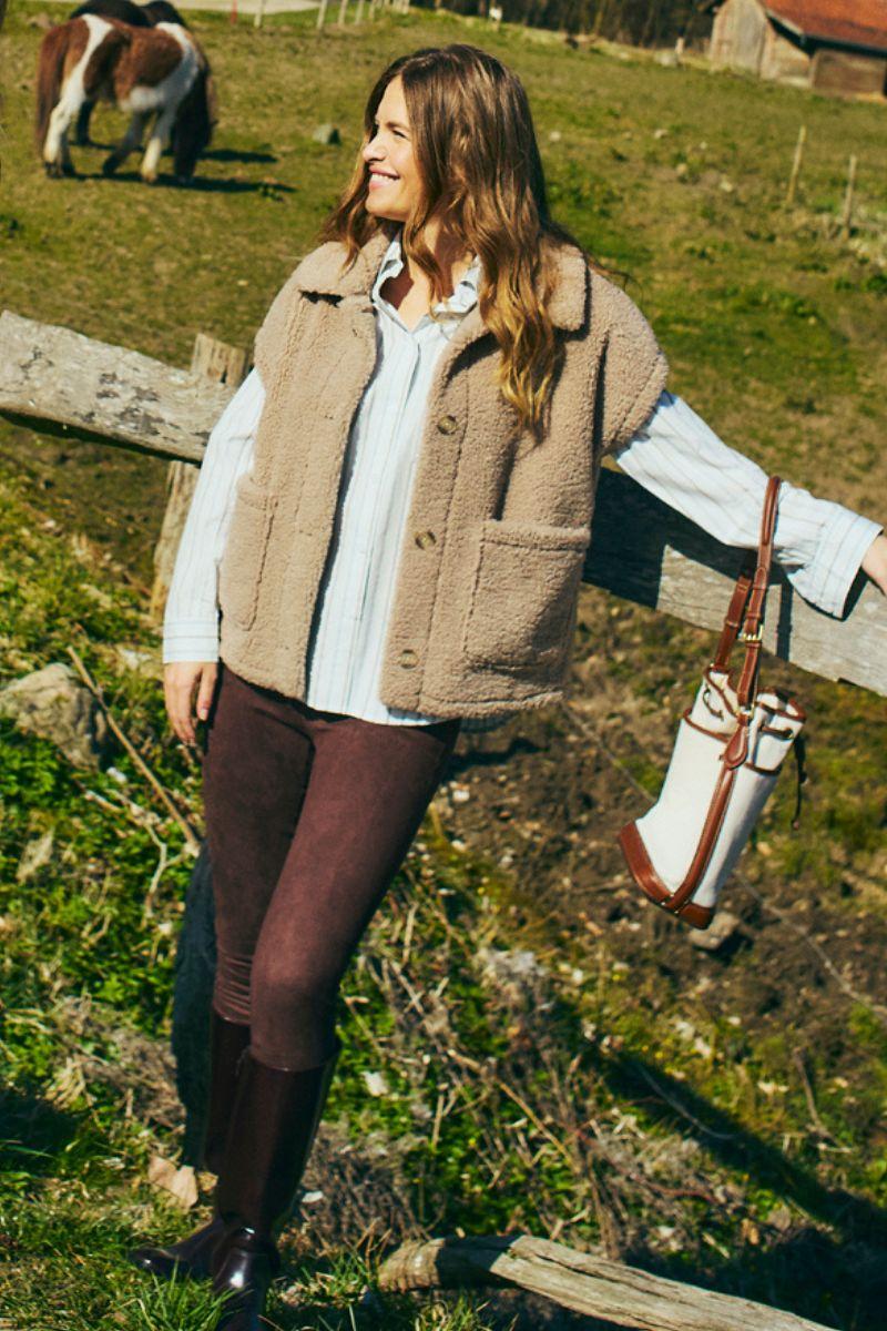 Lamby Waistcoat 206965 | Simply Taupe | Jakke fra Freequent - Image 18