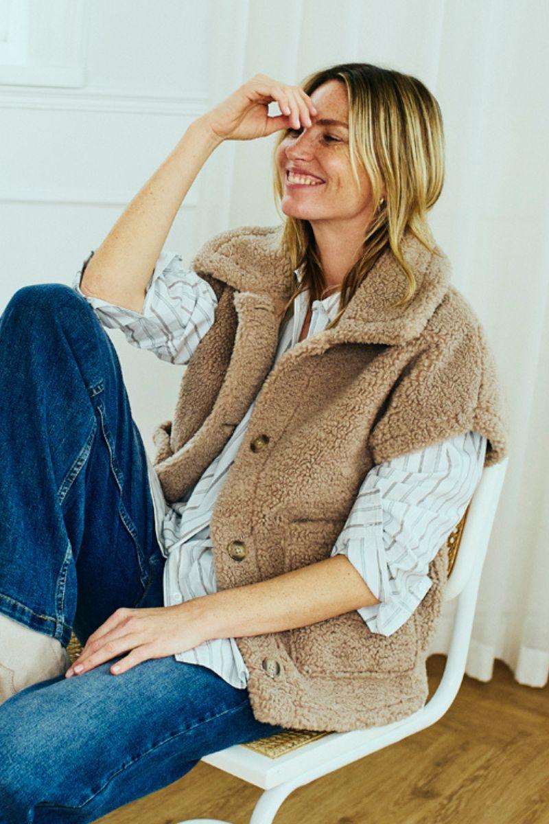 Lamby Waistcoat 206965 | Simply Taupe | Jakke fra Freequent - Image 7