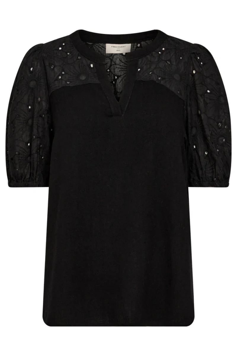Lara Blouse | Black | Bluse fra Freequent