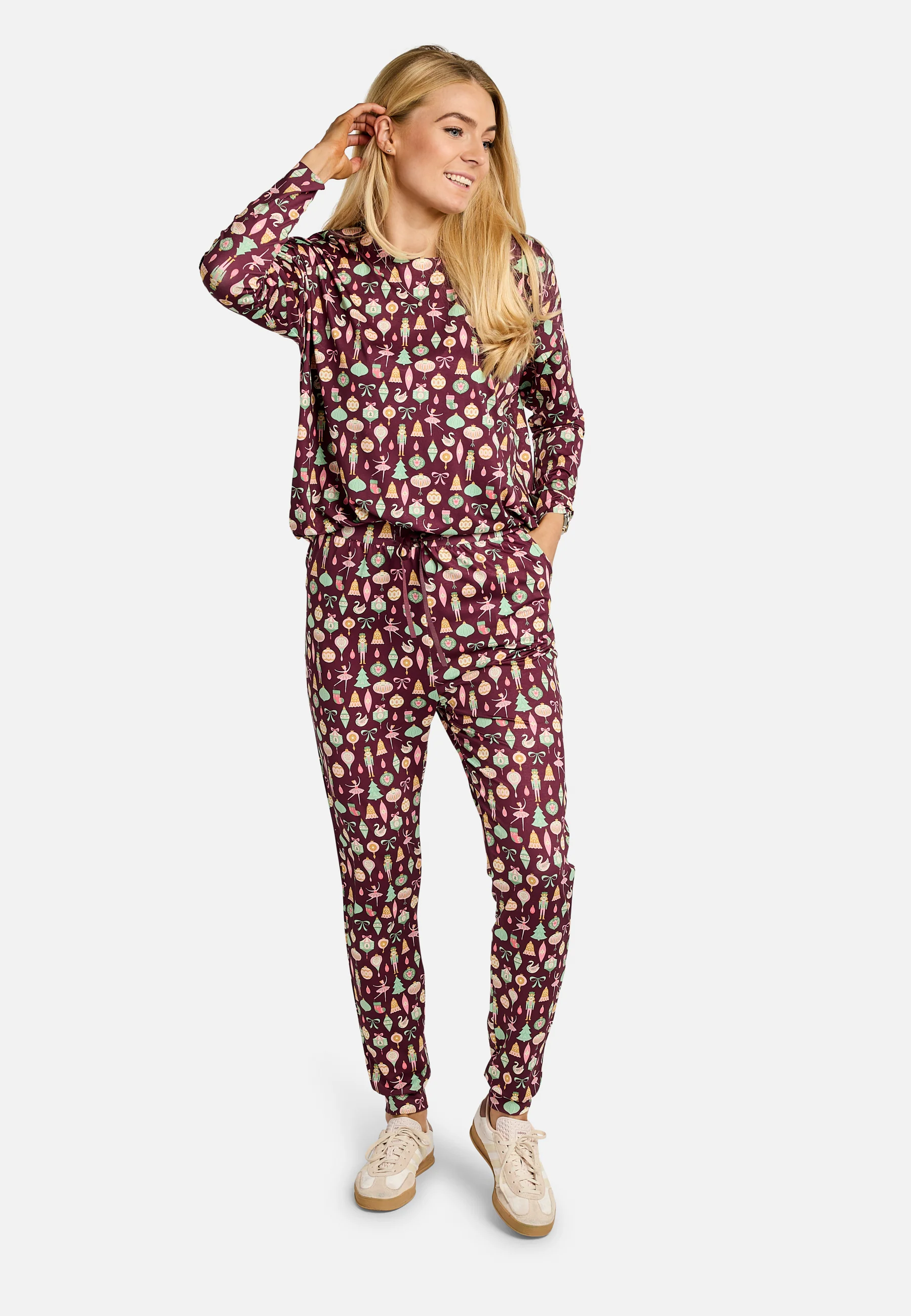 Alma Pants | Ballerina Bordeaux | Bukser fra Liberté - Image 10