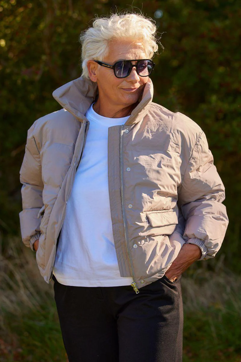 Lillibeth Jacket | Sand | Jakke fra French Laundry - Image 2