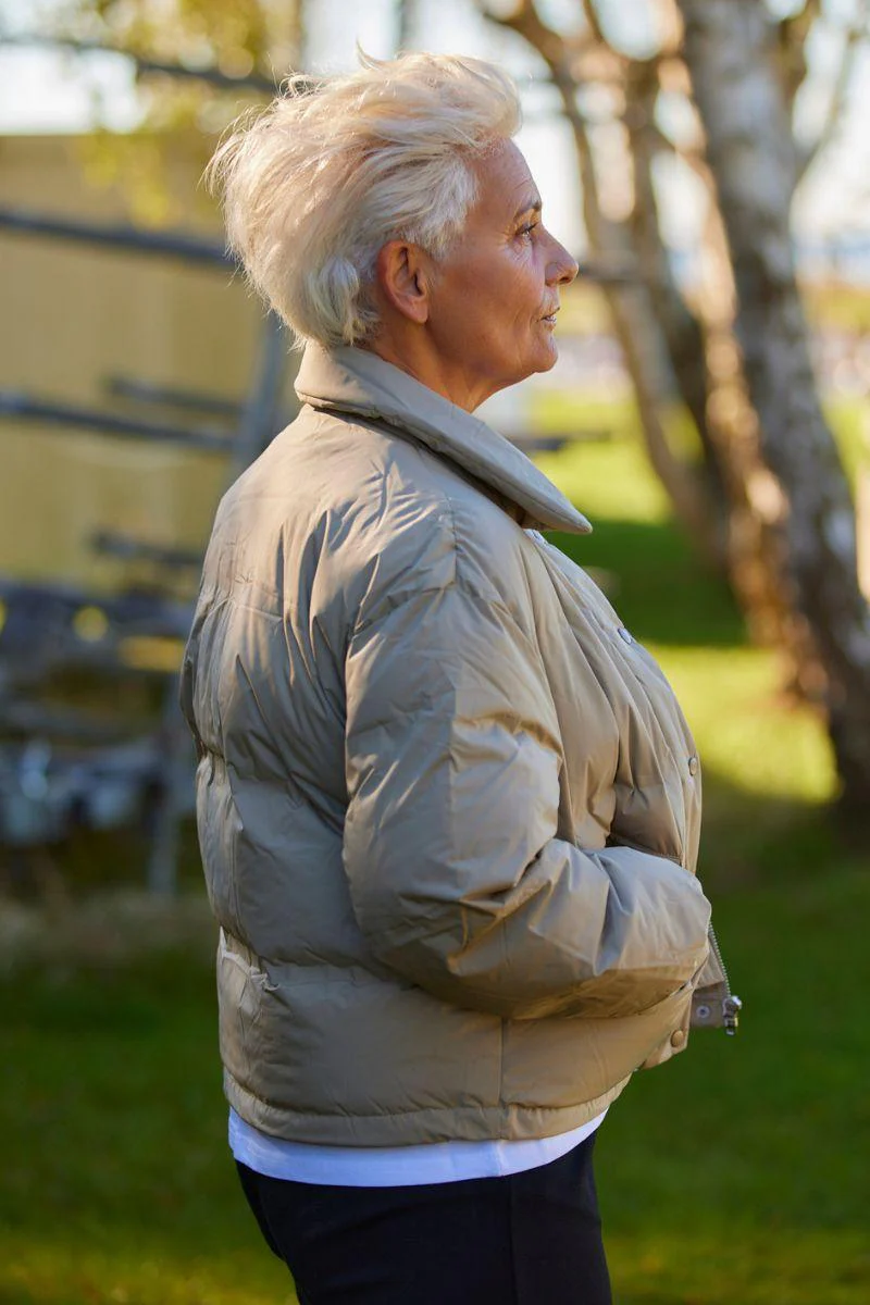 Lillibeth Jacket | Taupe | Jakke fra French Laundry - Image 4