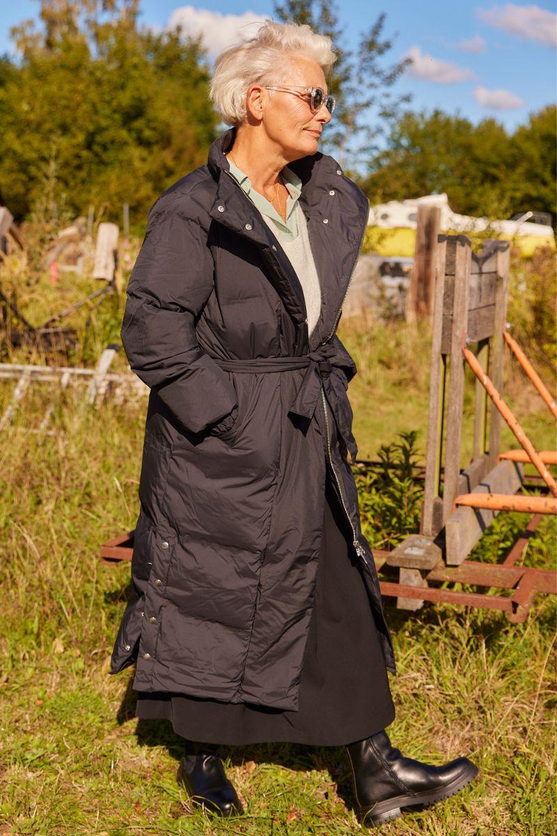Lilly Long coat | Sort | Frakke fra French Laundry - Image 5