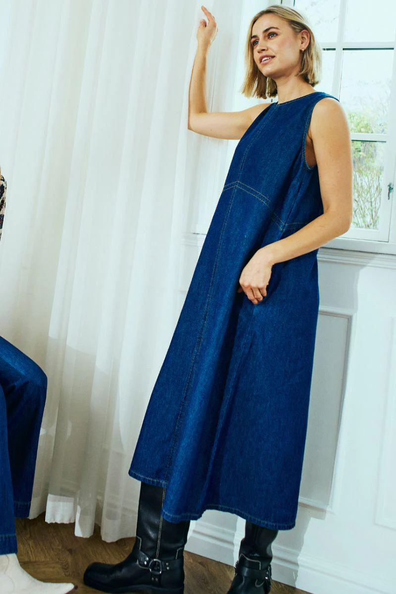 Lisea Dress 206660 | Medium Blue Denim | Kjole fra Freequent - Image 3