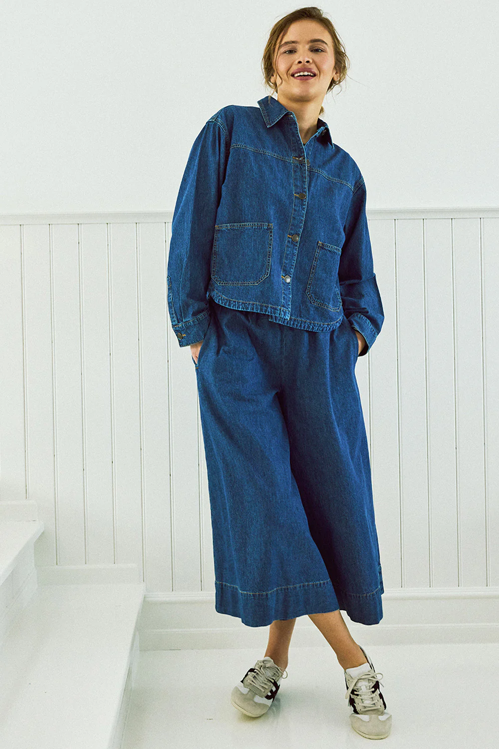 Lisea Jacket 212054 | Medium Blue Denim | Jakke fra Freequent - Image 4