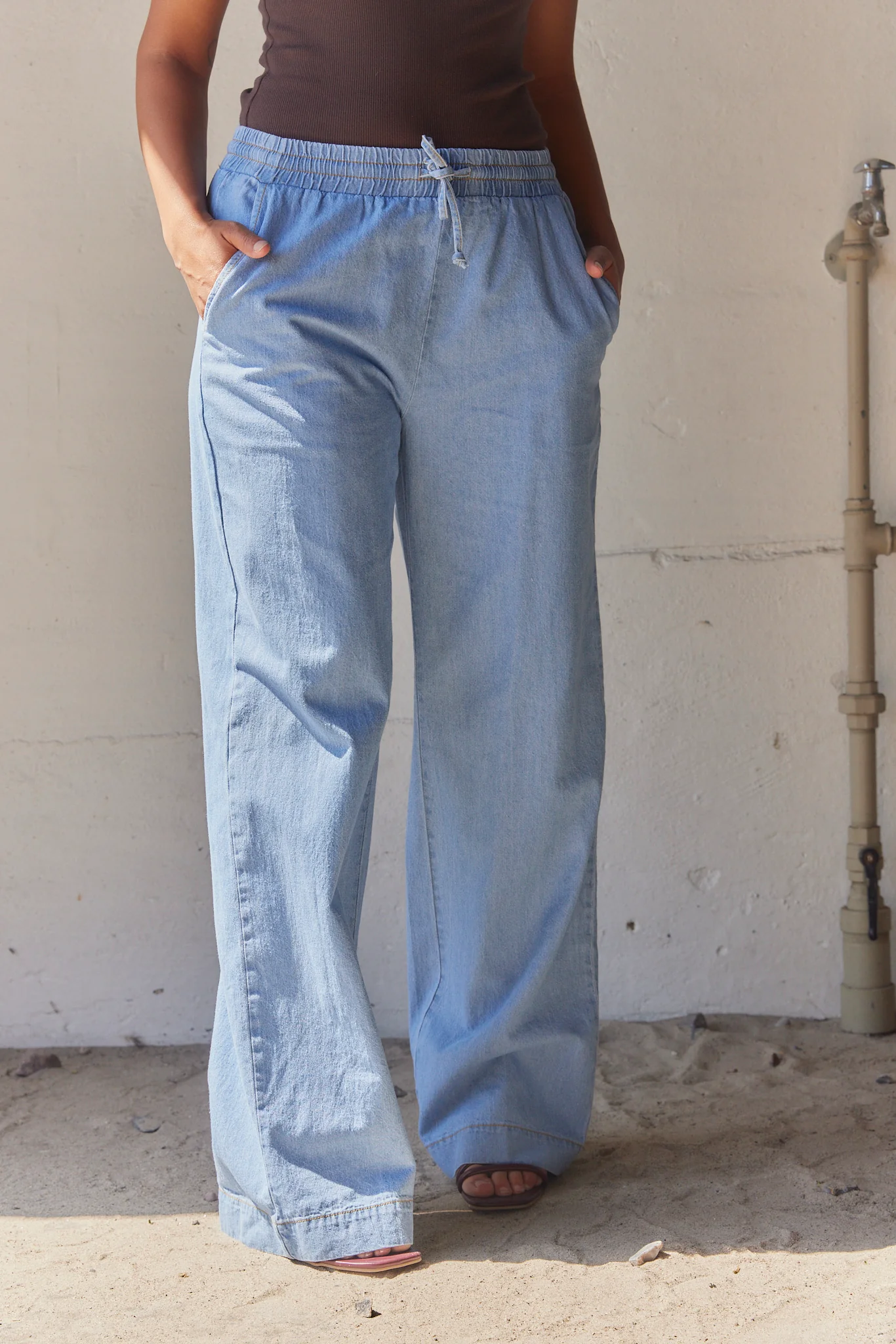 Lisea Pants 204769 | Light Blue Denim | Bukser fra Freequent - Image 3