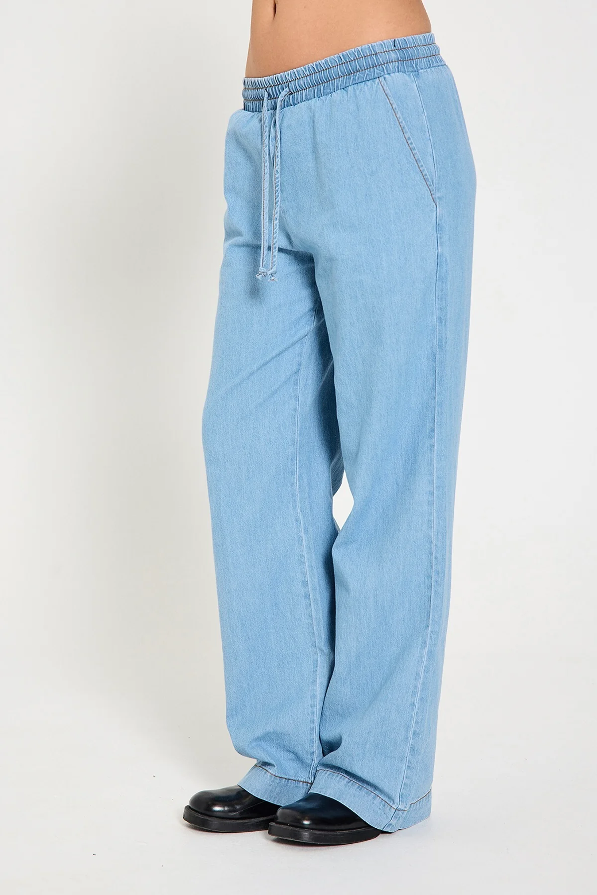 Lisea Pants 204769 | Light Blue Denim | Bukser fra Freequent - Image 7