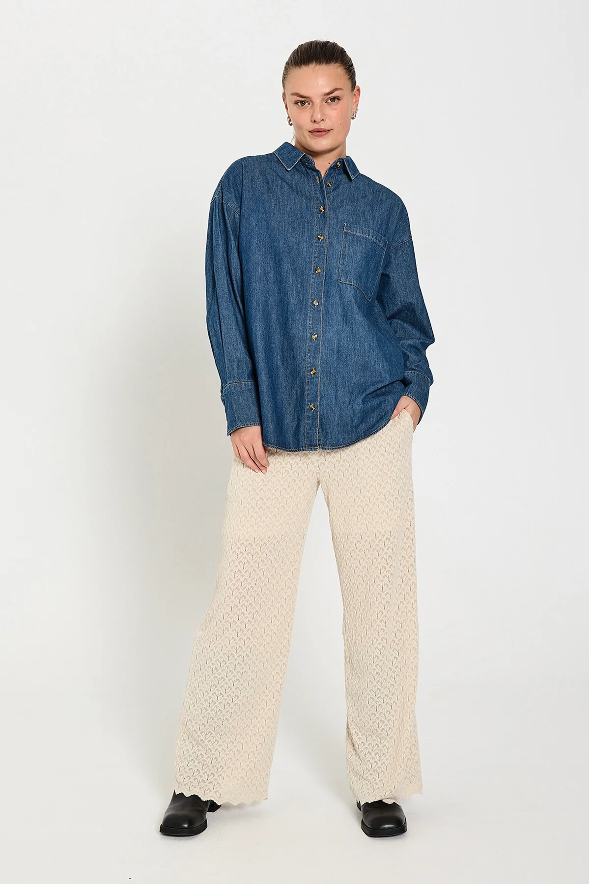 Lisea Shirt 205483 | Medium Blue Denim | Skjorte fra Freequent - Image 12
