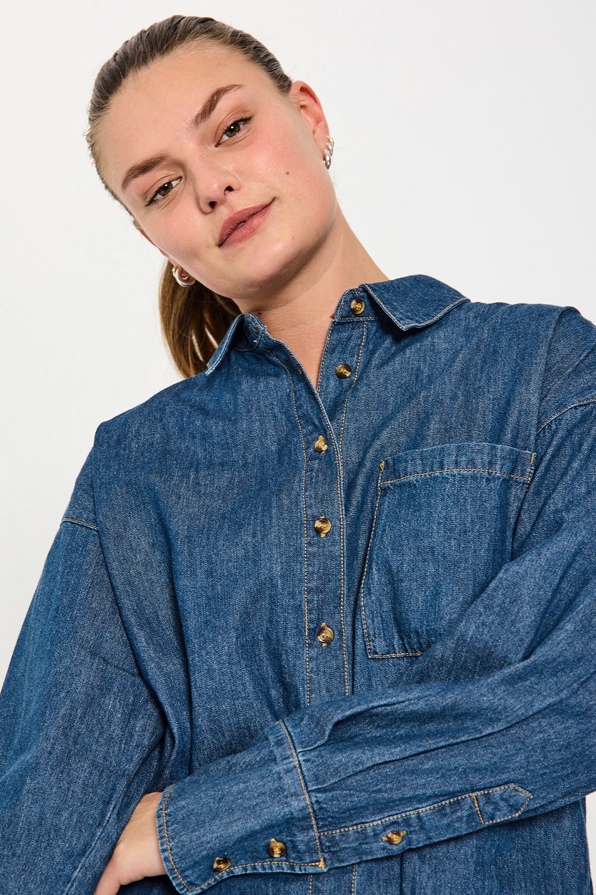 Lisea Shirt 205483 | Medium Blue Denim | Skjorte fra Freequent - Image 13