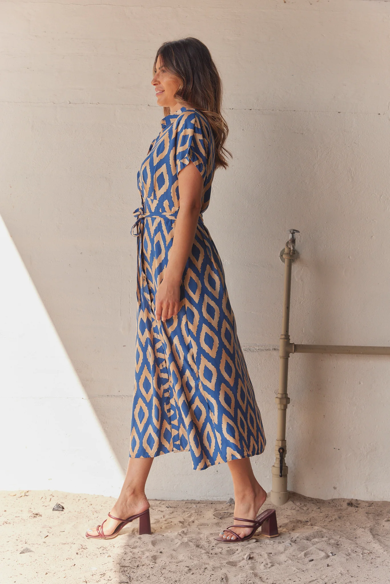 Mary Patterned Dress | Dark Blue | Kjole fra French Laundry - Image 2