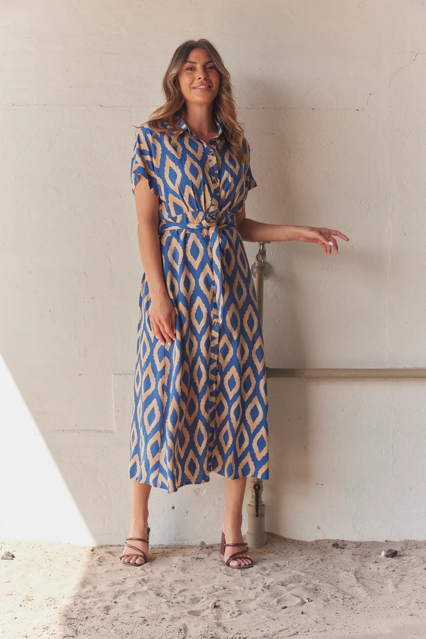 Mary Patterned Dress | Dark Blue | Kjole fra French Laundry - Image 4