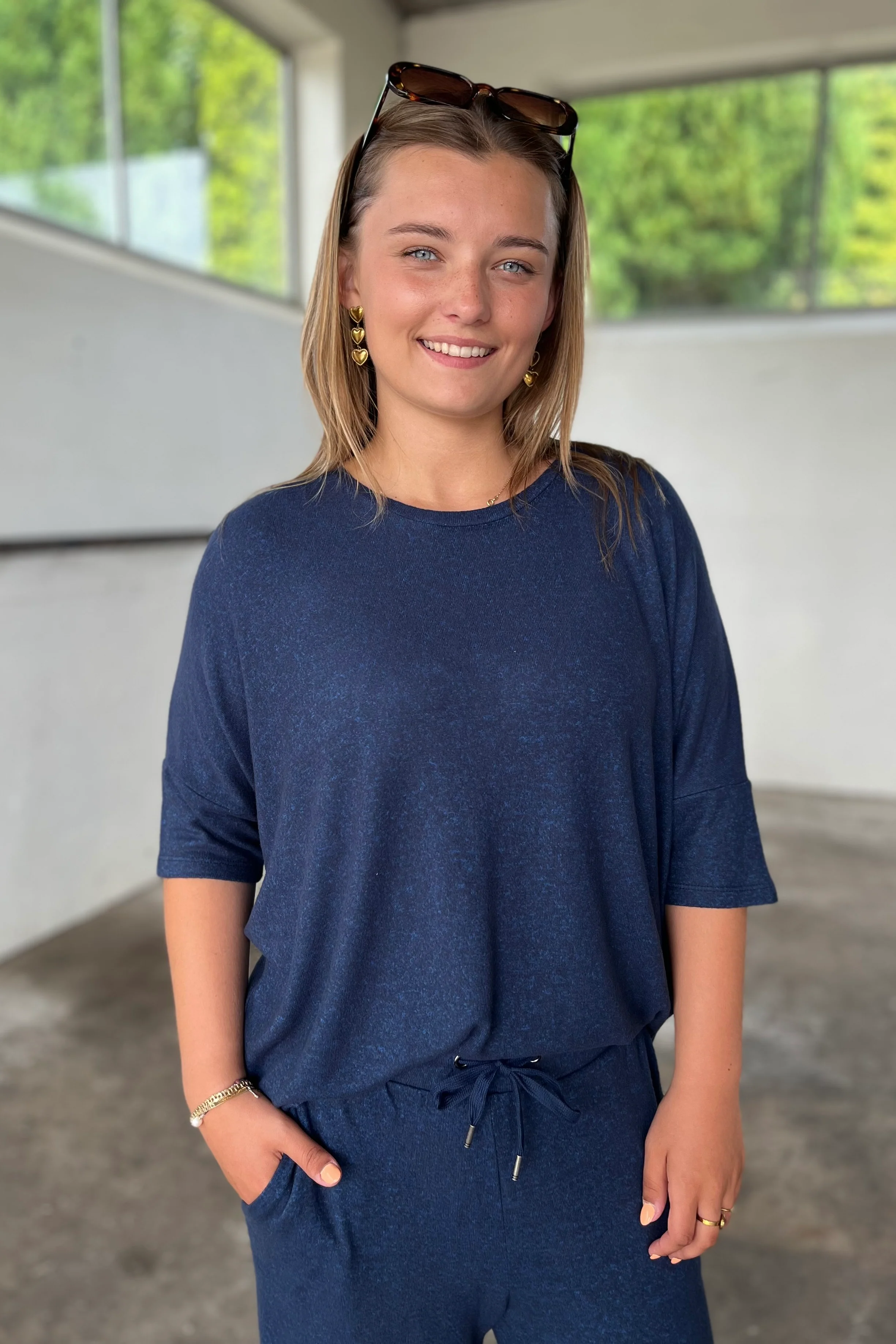 Lora Ss Blouse | Blå | Bluse fra French Laundry - Image 3