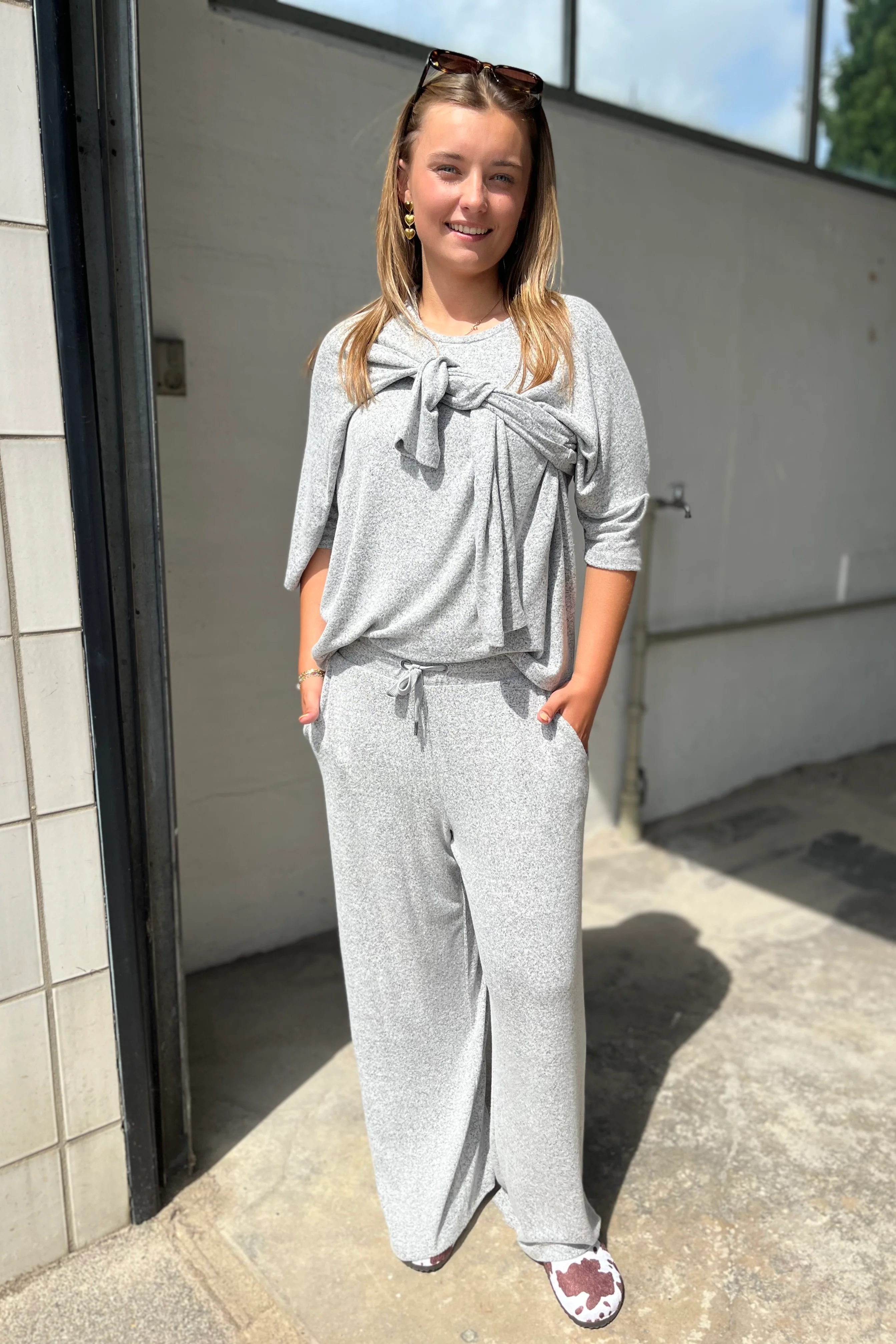 Lora Ss Blouse | Grå | Bluse fra French Laundry - Image 4