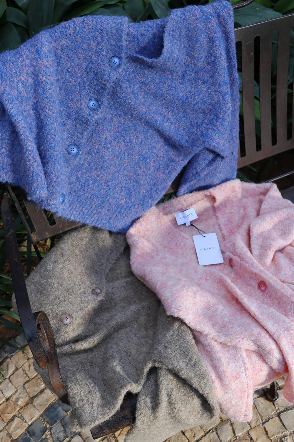 Lou Cardigan | Blue Rose | Cardigan fra Liberté - Image 6