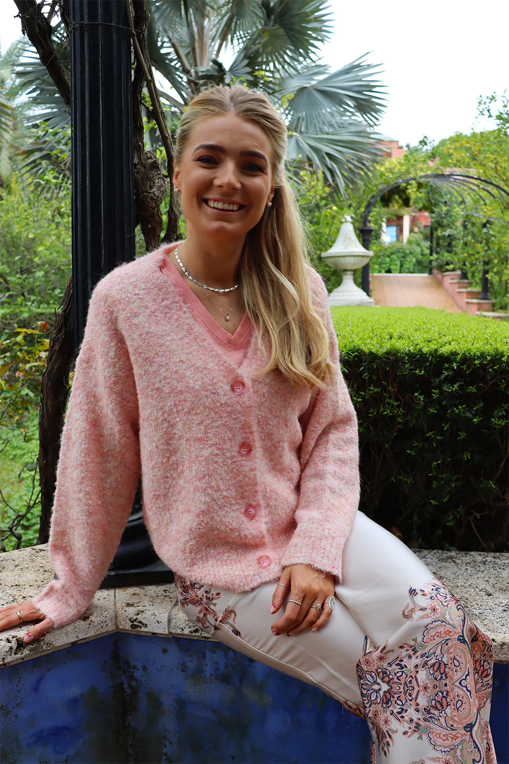 Lou Cardigan | Creme Peachy | Cardigan fra Liberté - Image 3