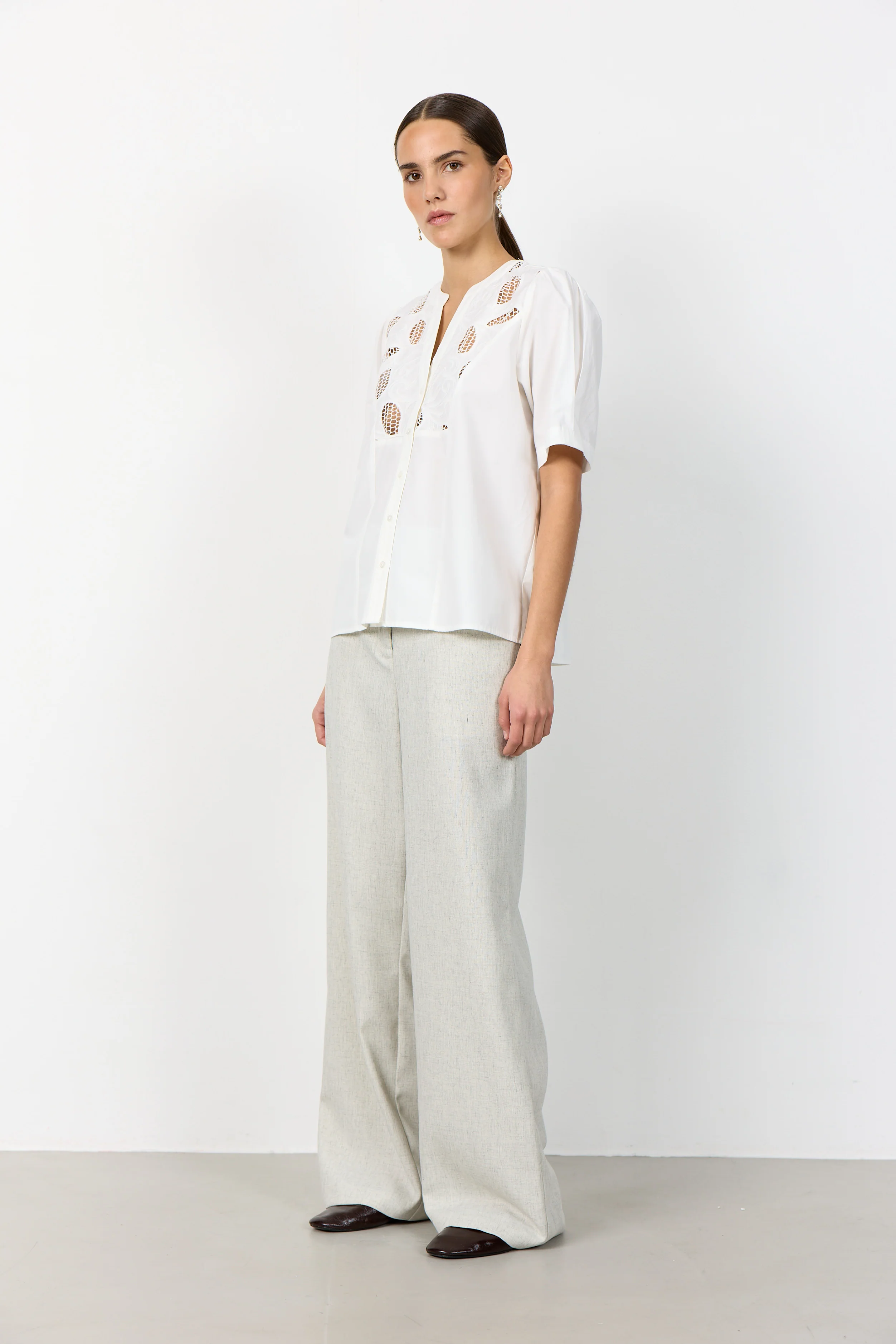 Parker 1 | Star White | Bluse fra Levete Room - Image 5