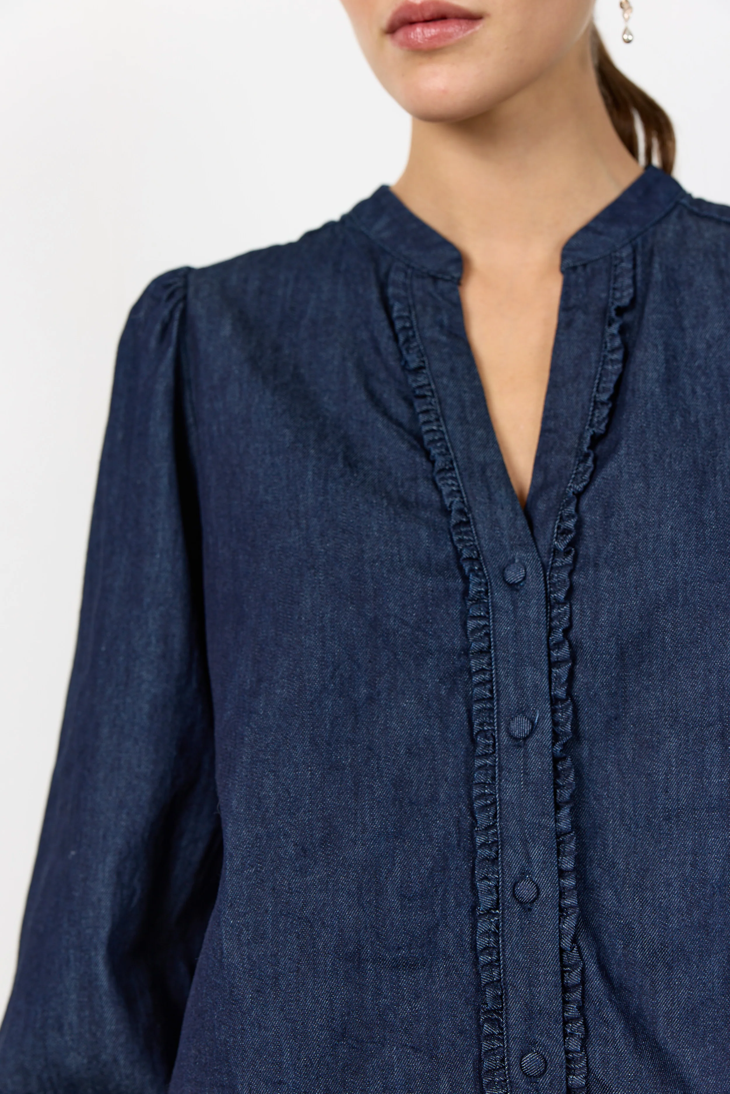 Pietta 2 | Dark Navy | Skjorte fra Levete Room - Image 4