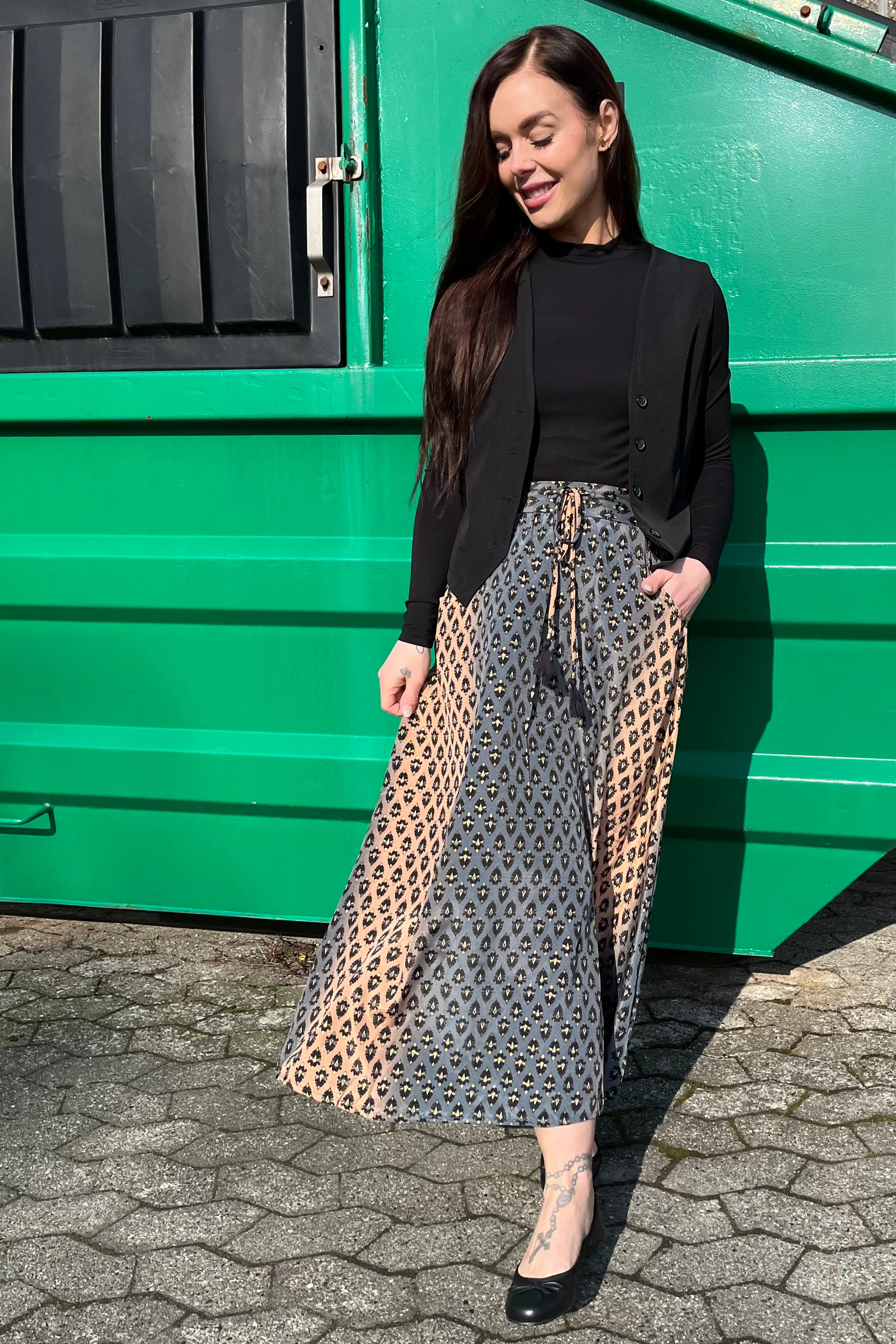 Luna Regular Skirt | Semistone Grey | Black Colour - Image 6