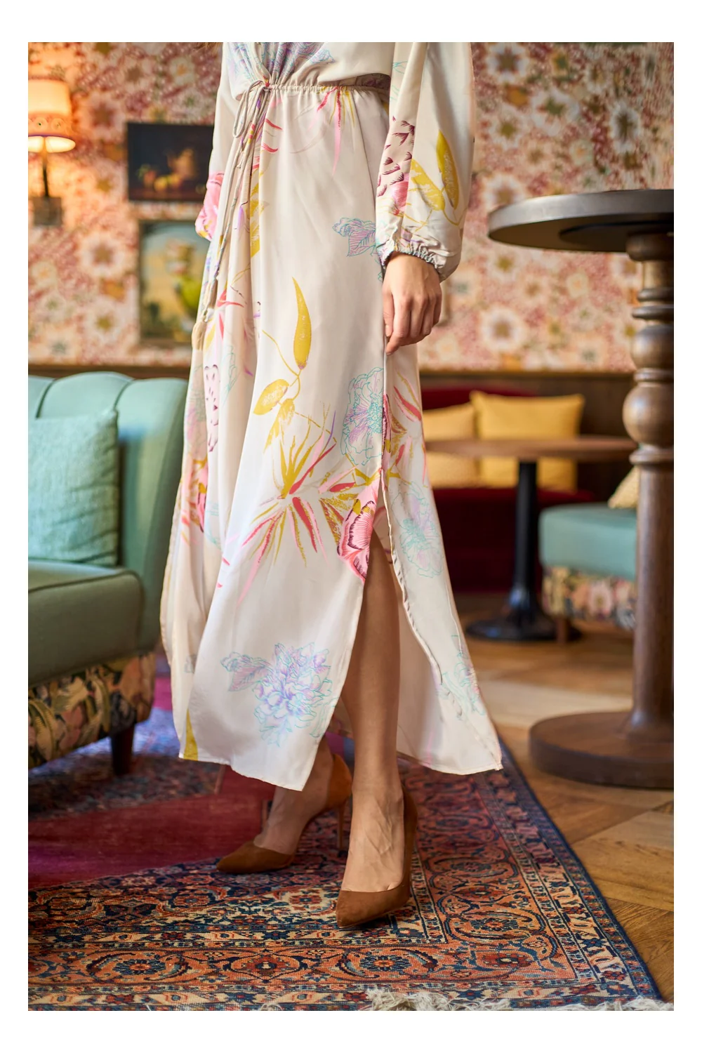 Luna V-Neck Dress L/S | Poppy Rose | Kjole fra Black Colour - Image 3