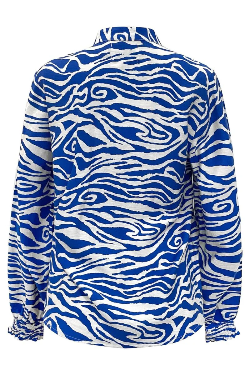 Mag Ls Vneck Shirt | Cobolt Zebra | fra Liberté - Image 4