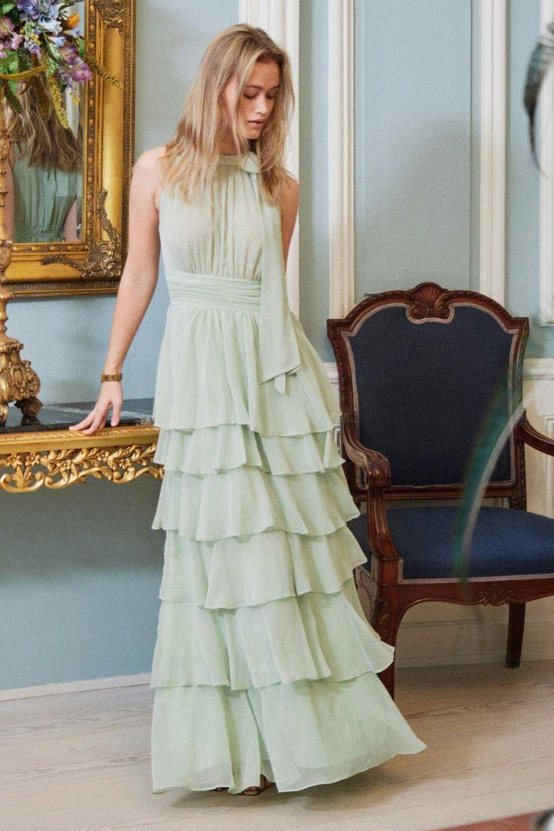 Marli Solid Chiffon Dress | Light Green | Kjole fra Neo Noir