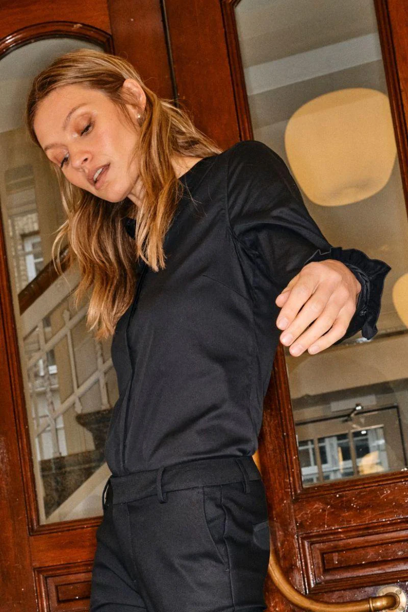 Mattie Sustainable Shirt | Sort | Skjorte fra Mos Mosh - Image 3