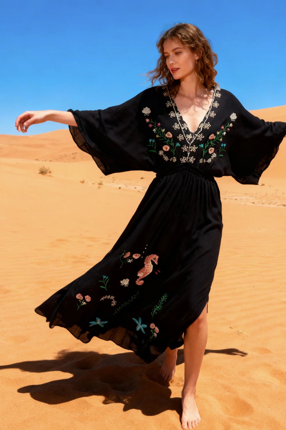 Molly Embroidery Seahorse Maxi Dress | Kjole fra Avery - Image 2