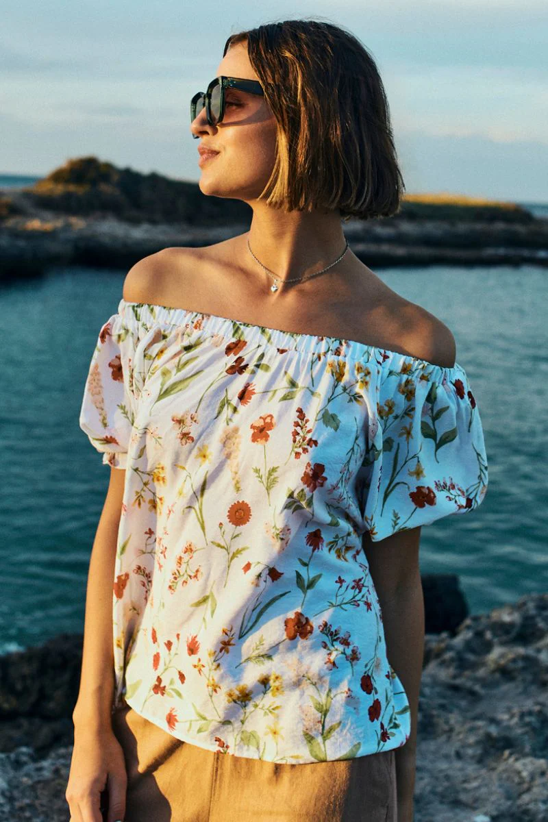 Mele Blouse 206078 | Brilliant White W. Hot Coral | Bluse fra Freequent - Image 3