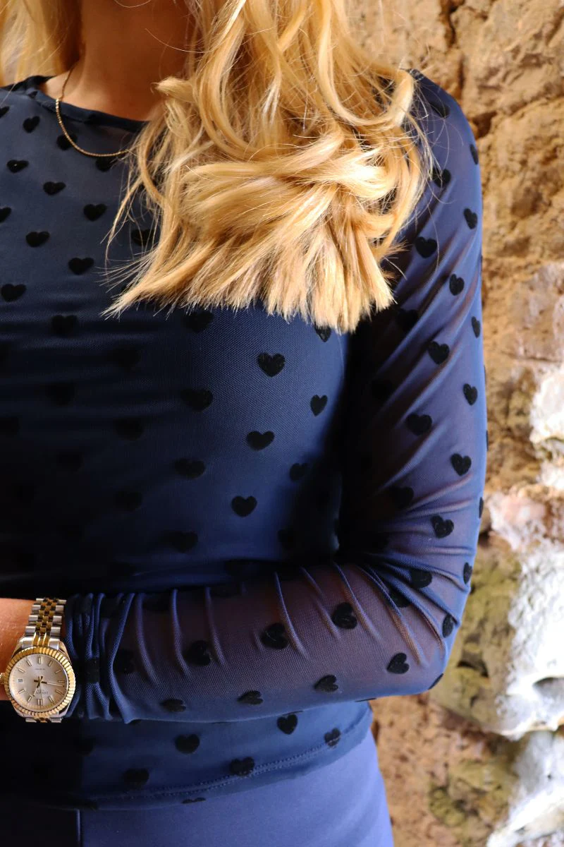 Mesh Ls Tshirt | Navy Black Flock Heart | Bluse fra Liberté - Image 3