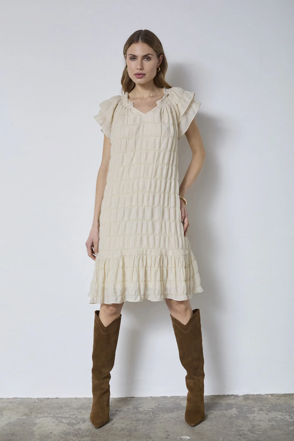 Michacc Sunrise Crop Dress | Bisquit | Kjole fra Co'Couture - Image 4