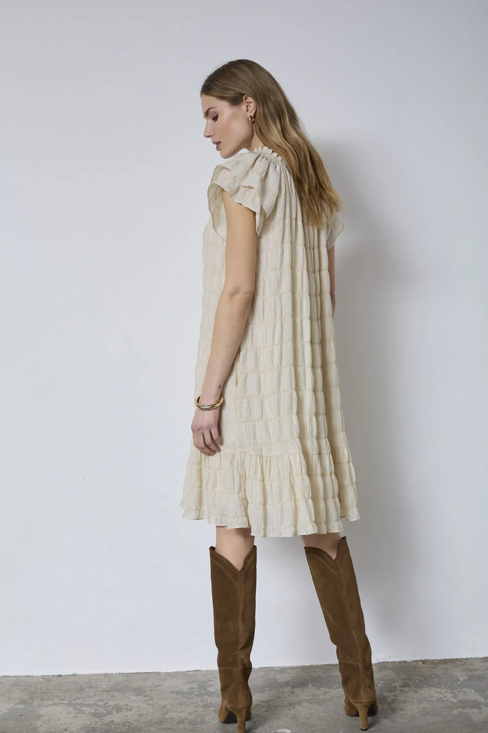 Michacc Sunrise Crop Dress | Bisquit | Kjole fra Co'Couture - Image 6