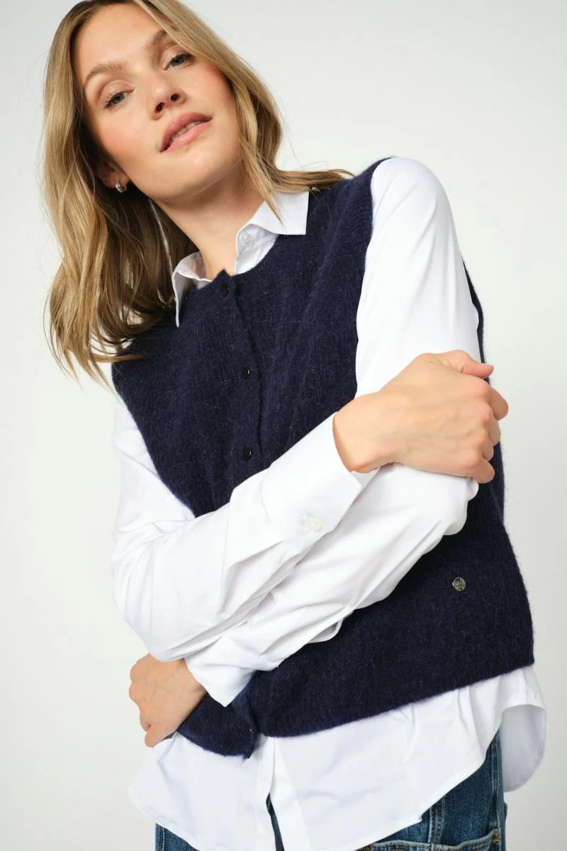 Almine Thora Knit Vest | Maritime Blue | Vest fra Mos Mosh - Image 5