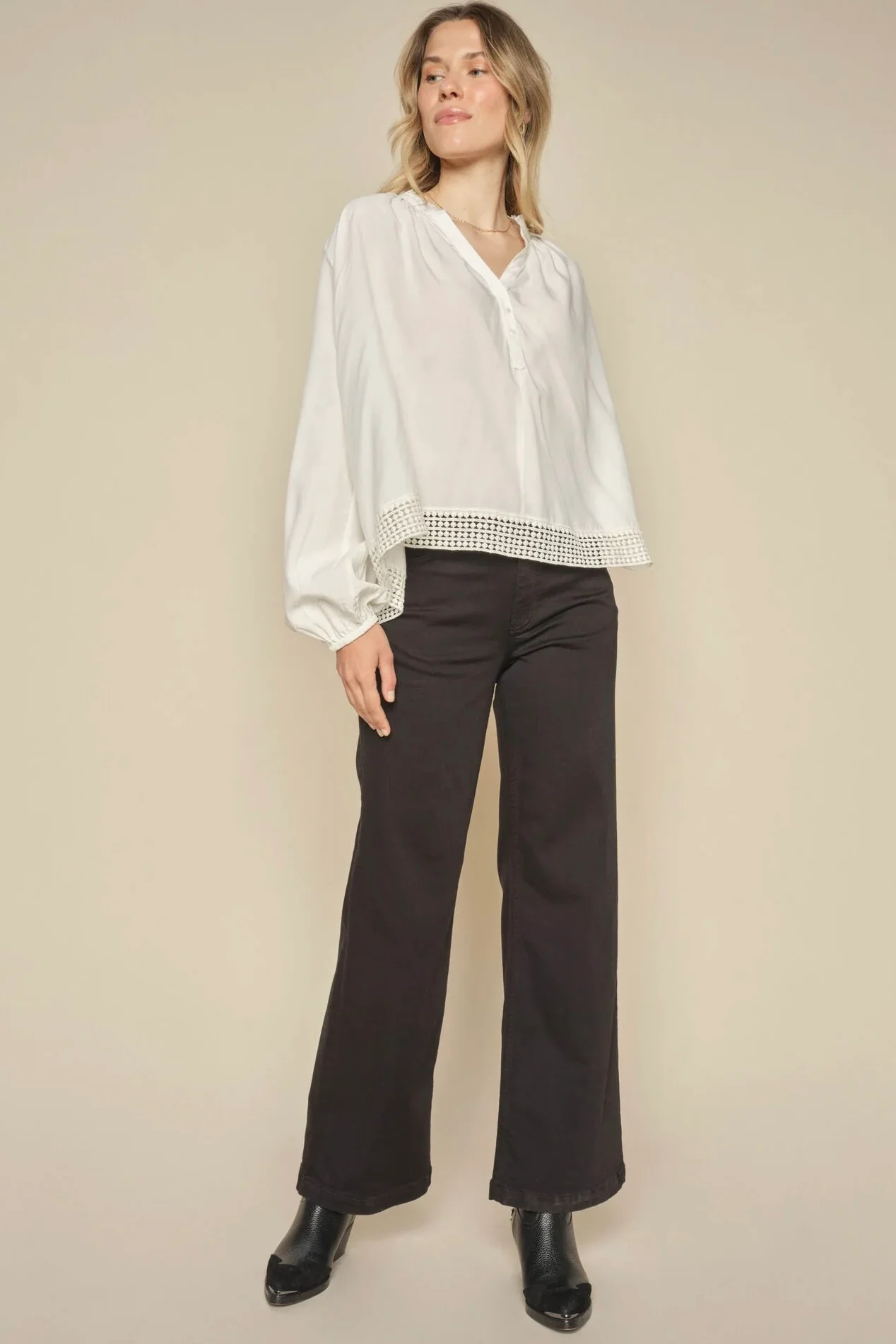 Dara Deluxe Jeans 32' | Black | Jeans fra Mos Mosh - Image 7