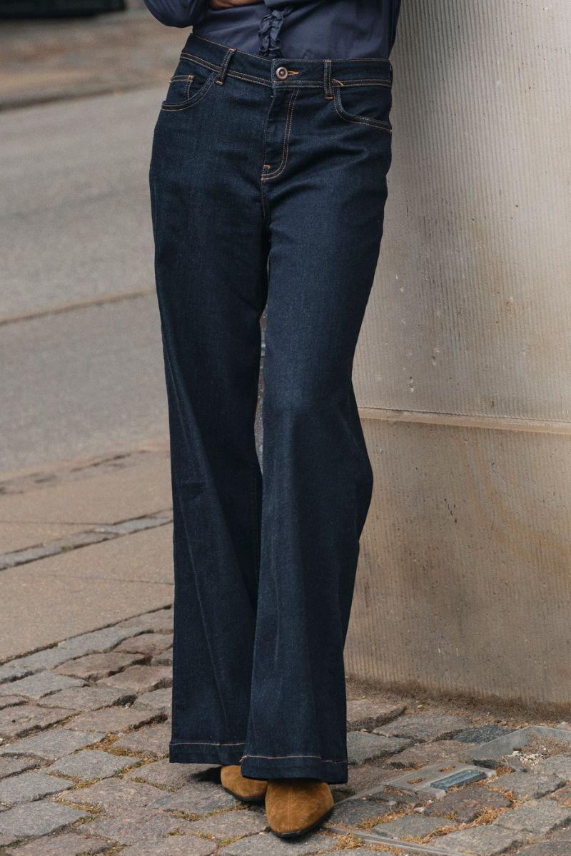 Dara Deluxe Jeans 34' | Dark Blue | Jeans fra Mos Mosh