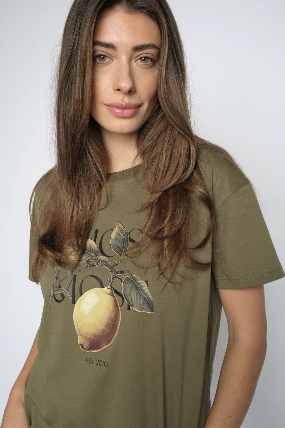 Fruit O-SS Tee | Burnt Olive | T-Shirt fra Mos Mosh