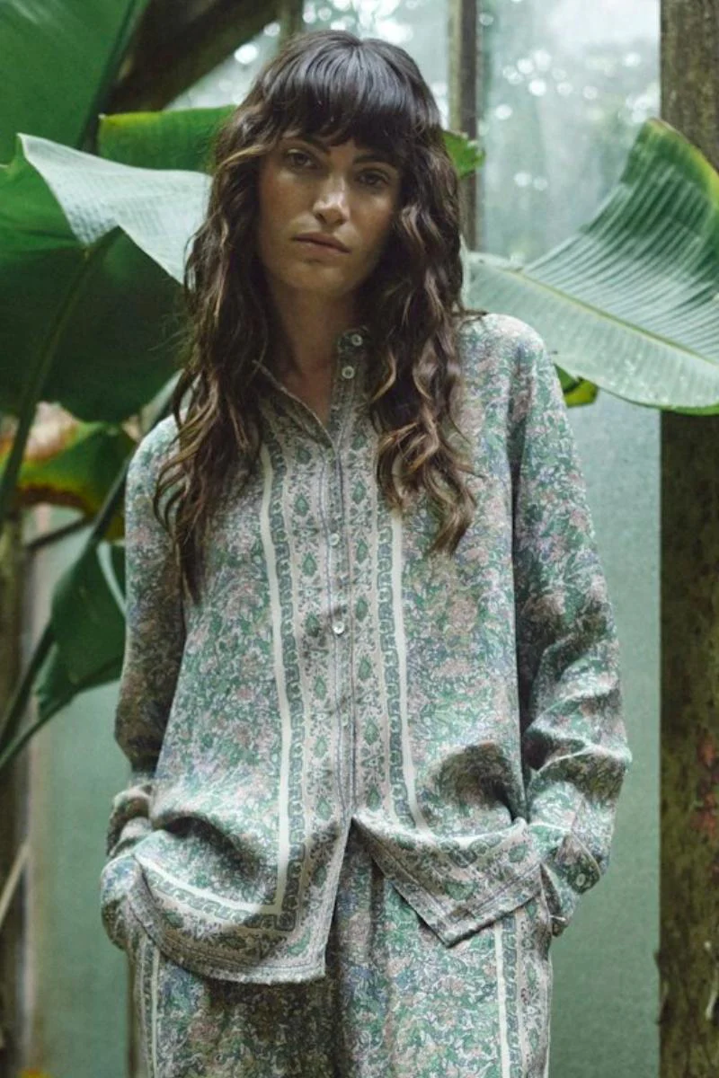 Kana Flowish Orchid Shirt | Turf Green | Skjorte fra Mos Mosh - Image 3