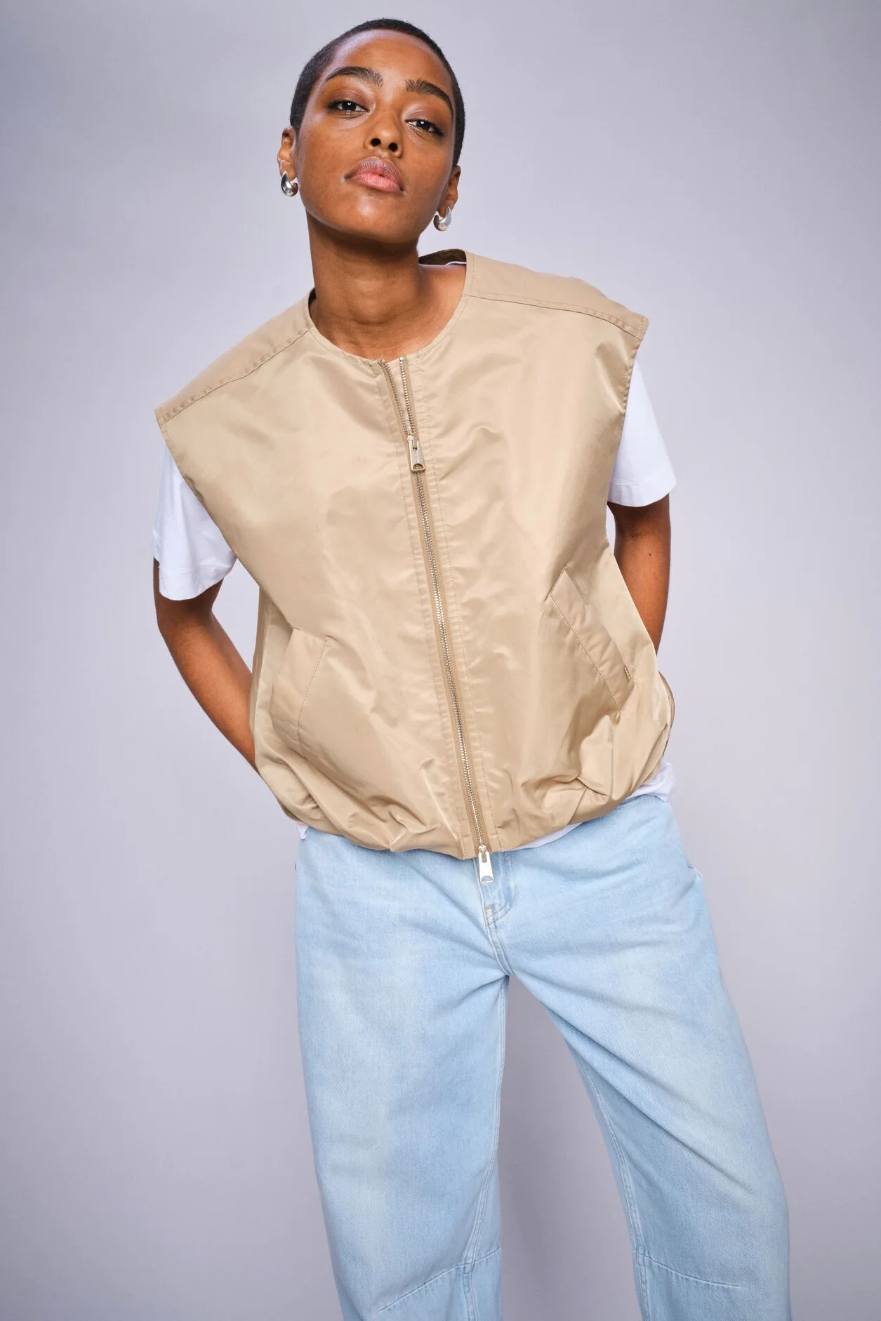 Kura Solid Waistcoat | Sesame | Vest fra Mos Mosh - Image 7