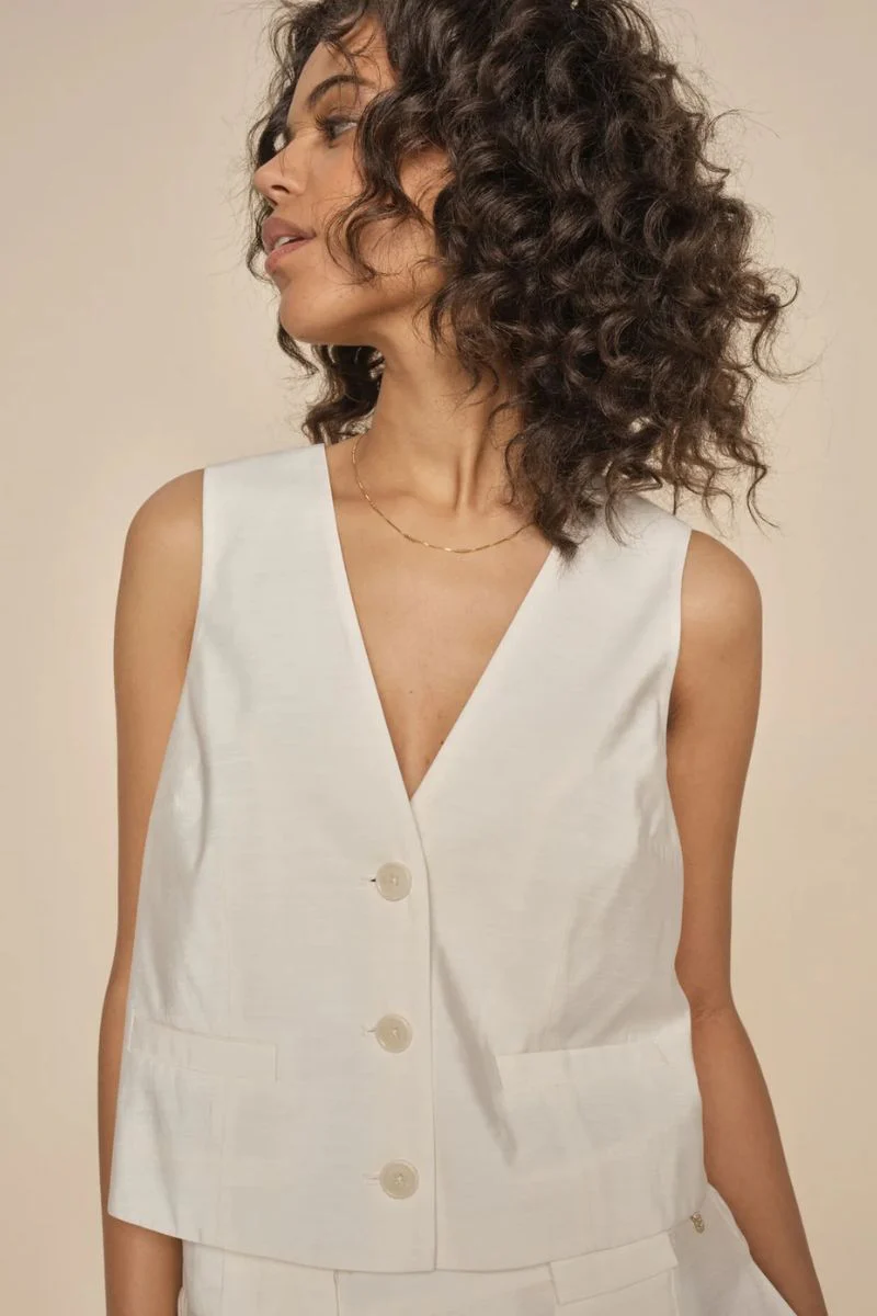 Lua Edena Vest | Ecru | Blazer fra Mos mosh