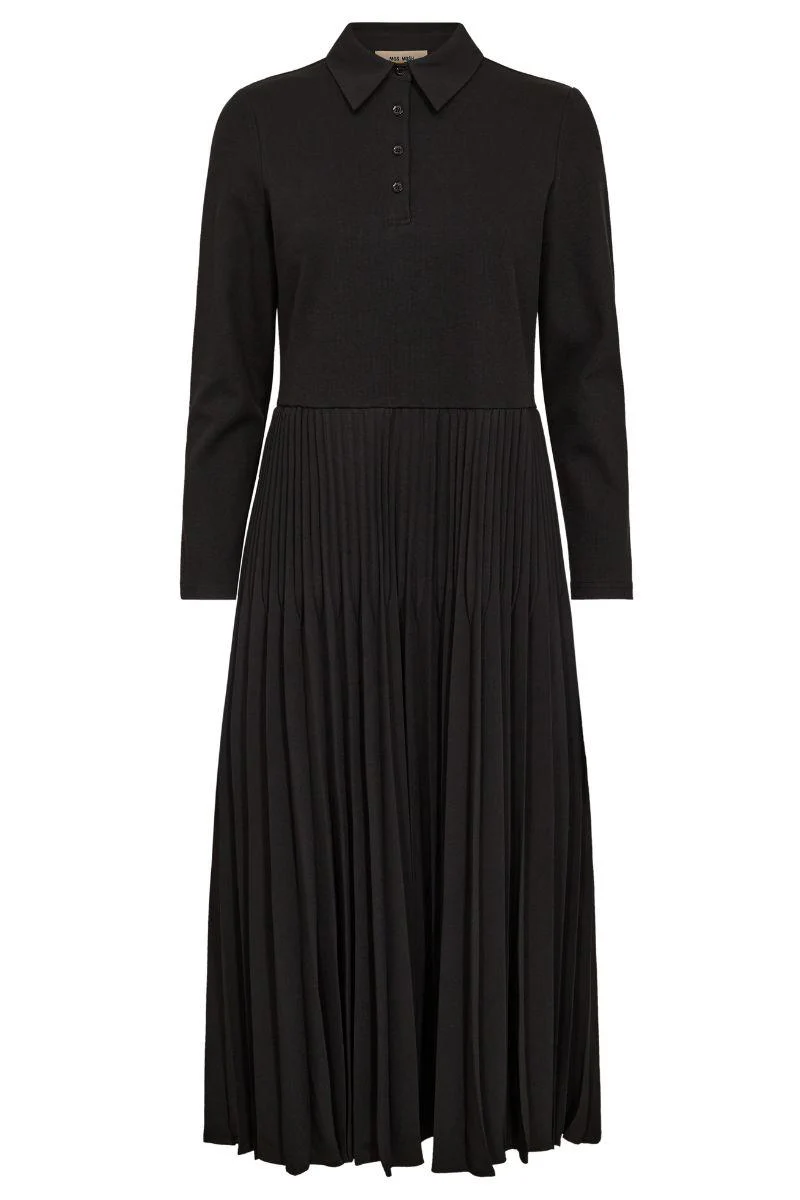 Maike Pleat Dress | Black | Kjole fra Mos Mosh - Image 2