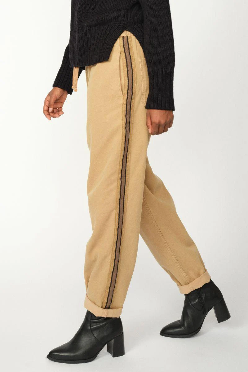 Maison Lassen Pant Ankle | True Camel | Bukser fra Mos Mosh - Image 3