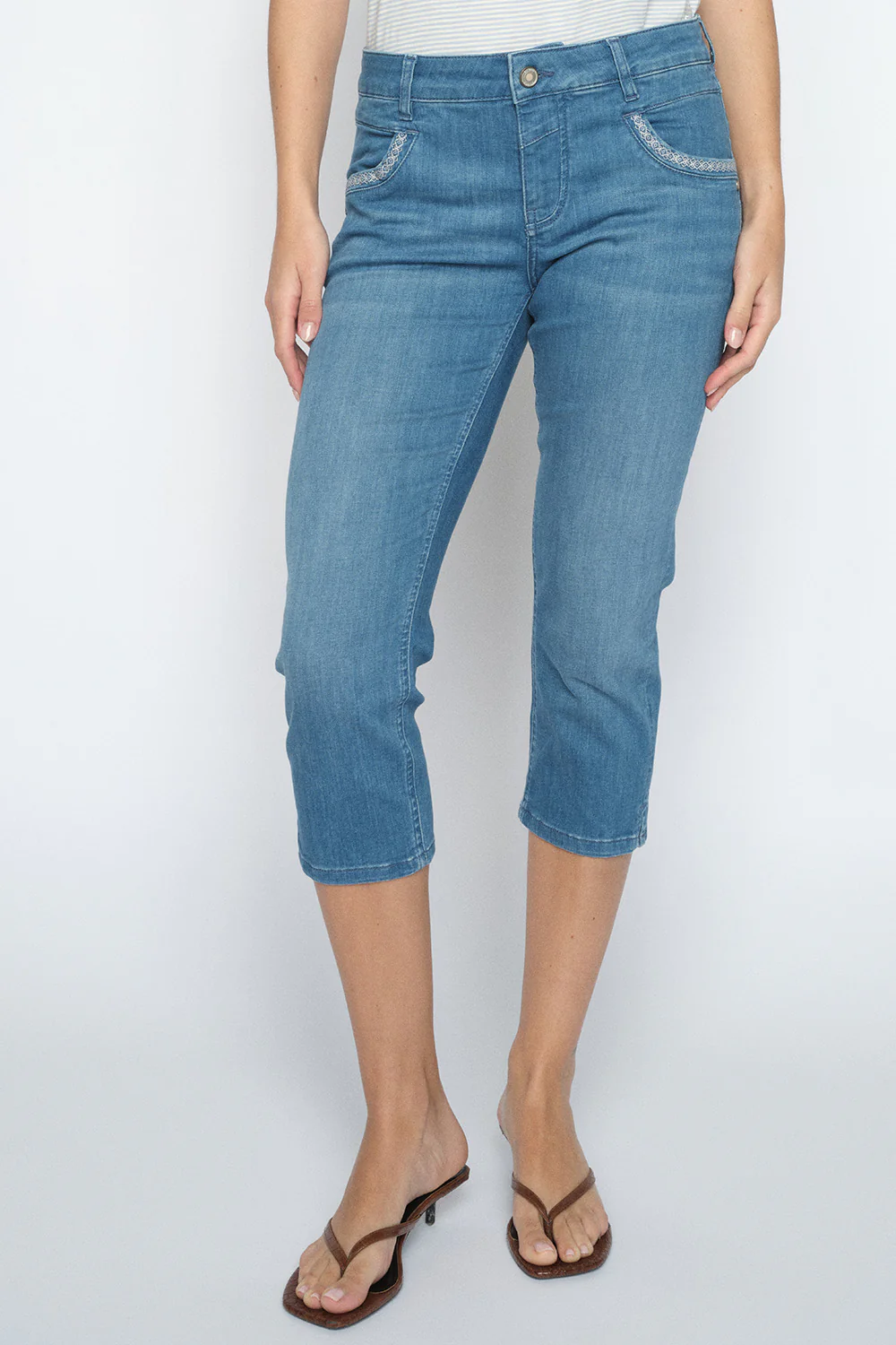 Naomi Bali Jeans Capri | Mid Blue | Jeans fra Mos Mosh