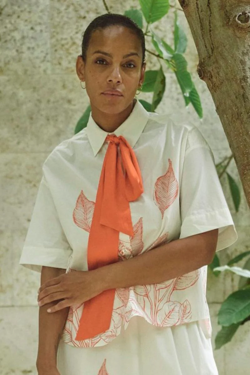 Saras Monochrome Shirt | Ecru | Skjorte fra Mos Mosh