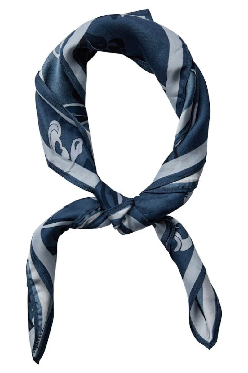 Serve Scarf | Ensign Blue | Accessories fra Mos Mosh - Image 2
