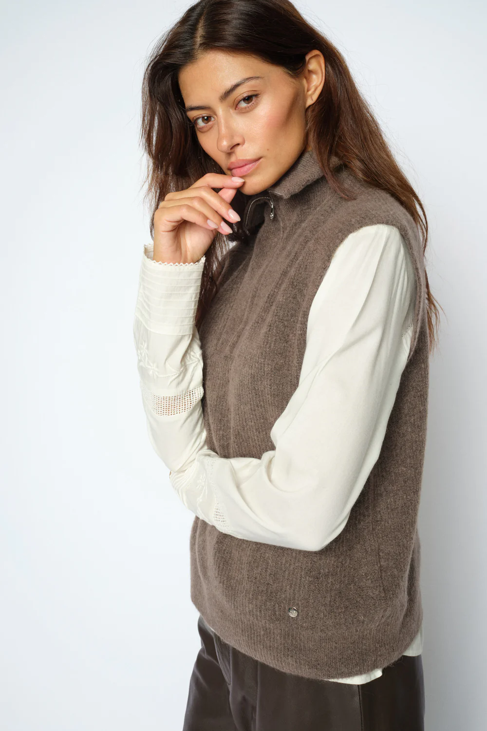 Thora Highneck SL Knit | Falcon | Strik fra Mos Mosh - Image 3