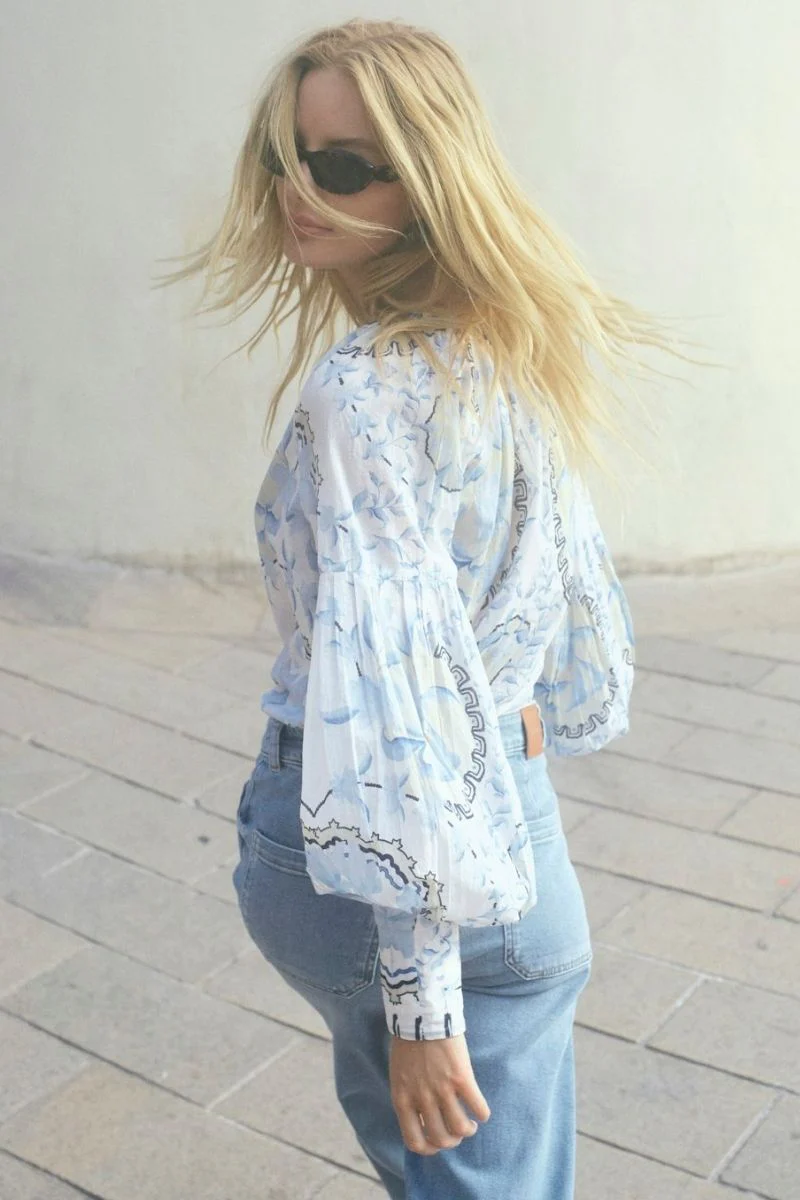 Wylde Orchid Blouse | Brunnera Blue | Bluse fra Mos Mosh - Image 7