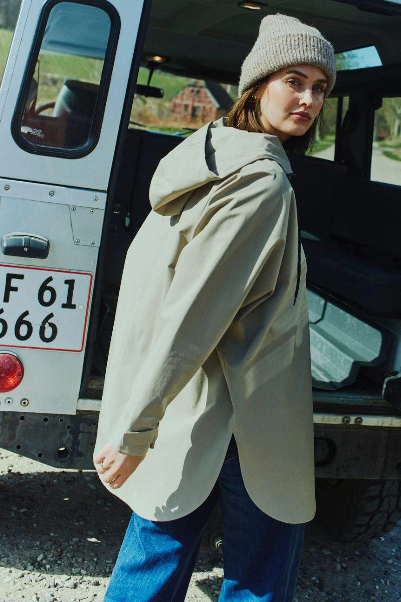 Mow Poncho 206743 | Silver Mink | Jakke fra Freequent - Image 13