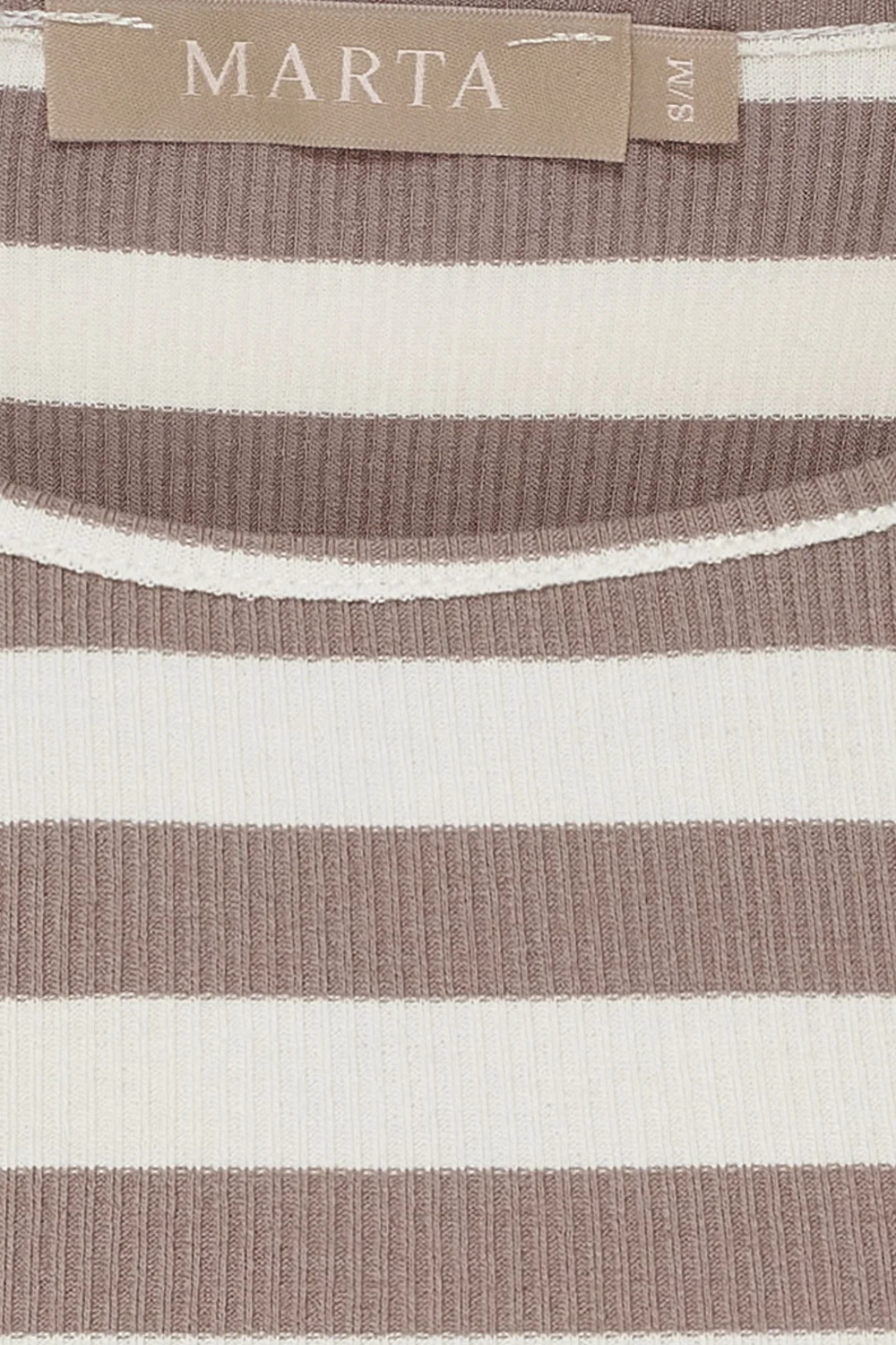 Nena Tee | Tortora | T-shirt fra Marta du Chateau - Image 2