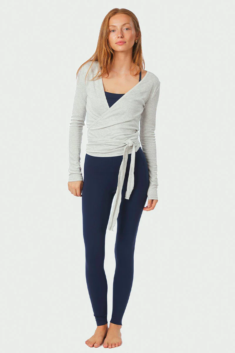 Nia Jersey Wrap Blouse | Light Grey Melange | Athleisure fra Neo Noir - Image 7